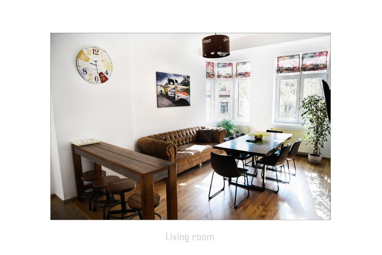 Apartament Dinicu, Brasov, Romania Eksteriør bilde