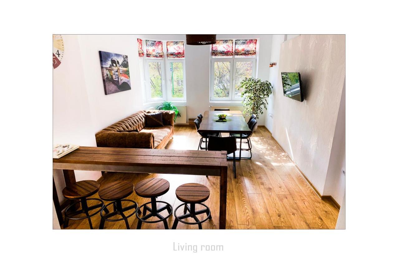 Apartament Dinicu, Brasov, Romania Eksteriør bilde