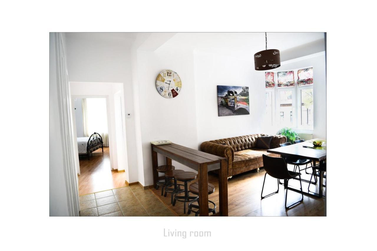 Apartament Dinicu, Brasov, Romania Eksteriør bilde