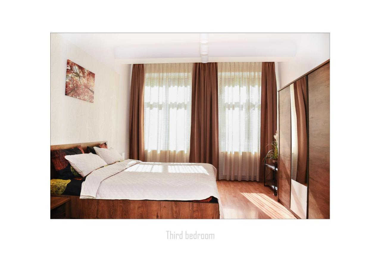 Apartament Dinicu, Brasov, Romania Eksteriør bilde